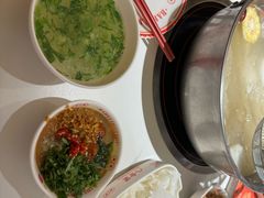 -八合里牛肉火锅(上海世茂广场店)
