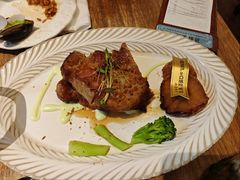 -秘密旅行Bonjour(黑金冠 江南西店)