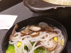 三鲜菌菇-东家火锅米线 Boss D - Hot Pot Rice Noodle