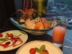 -小天鹅戴斯酒店鲸鲨百汇创作料理