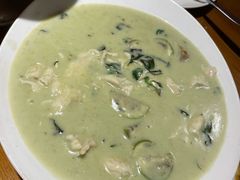 绿咖喱鸡-泰国餐厅 Thai Food(裕华万达店)