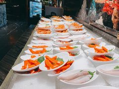 -雍容荟帝王蟹活龙虾展台自助(IFS黑金店)