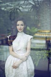 iphone_upload_pic-纯色时光婚纱艺术馆WHITE