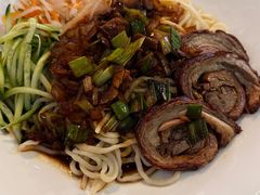 -鼓楼吃面·肉啃肉(南锣鼓巷店)