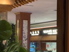 -八府香鸭·啫啫煲(华山路店)