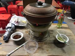 -威邵鸡煲(西华路总店)