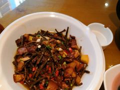 -邻家小馆(银都店)