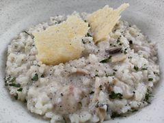 -MONICH牛排融合餐厅(和义大道购物中心店)