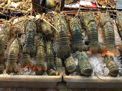 -班赞海鲜市场胖阿姨加工点