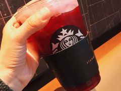 冰摇红梅黑加仑茶-星巴克臻选(杭州万象城店)