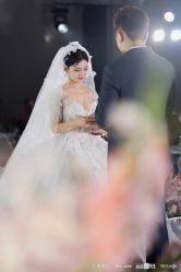 -欣薇婚纱(新源乐汇城店)