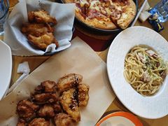 -必胜客(康华路店)