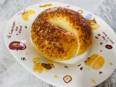 乳酪贝果-CARINO BAKERY&CAFE(人广来福士店)