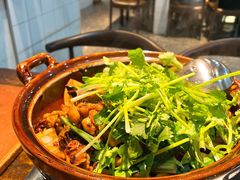 -胡须佬鸡煲四季火锅(海雅缤纷城店)