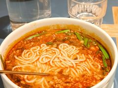 -一坐一忘云南菜(嘉里中心店)