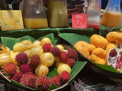 -雍容荟帝王蟹活龙虾展台自助(IFS黑金店)