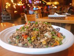 黑松露牛肉炒饭-MR.ROCKY洛奇先生RESTAURANT&BAR(宝安壹方城店)