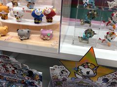 -泡泡玛特POPMART(蓝色港湾店)