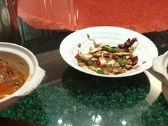 -虹泥小厨(南国花园总店)