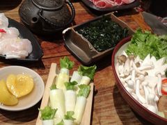 -老牌坊云南鱼豆花火锅(嵩山店)