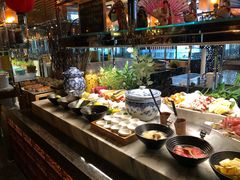 自助取餐区-南通滨江洲际酒店-西集自助餐厅