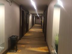 -金沙湾酒店(广州黄埔中山医院大沙地地铁站店)
