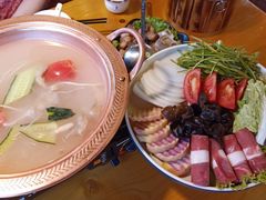 -民食香·腊排骨野生菌美食(木府店)