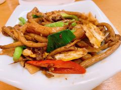 -宏记广东客家菜(丰汇店)