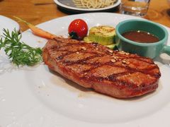 -西语炭烧牛排·西厨(石龙店)