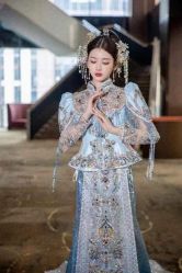 -懿沉香中式嫁衣礼服秀禾服龙凤褂马来褂旗袍总店