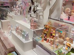 -泡泡玛特POPMART(上海环球港店)