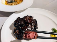 沪市牛肉粒-屋里厢上海菜馆