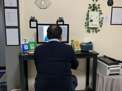 -红像馆精致肖像证件照(北苑路北店)