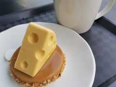 -星巴克(西藏路店)