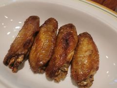 -玛格萝妮比萨屋(陆家浜路店)