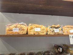 -雀食面包店(钟楼店)