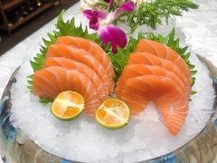 -海鲨湾海鲜会馆(百家湖1912店)