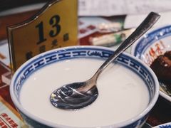-赵记传承特色牛奶甜品(泉城广场店)