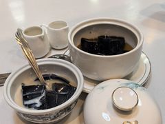 至尊龟苓膏-梧州双钱龟苓膏(丽港航母店)