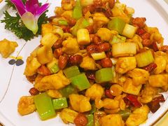 宫保鸡丁-小六汤包(万和城店)