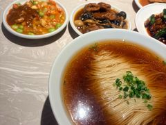 -松鹤面馆·古法焖肉面(观前店)