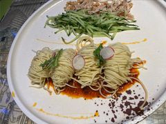 鸡丝拌面-桂满陇天书(南京德基旗舰店)
