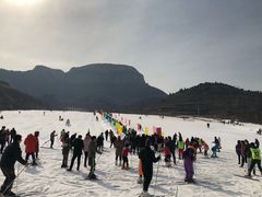 -济南卧虎山滑雪场