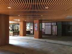 -易生活购物公园