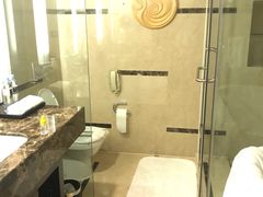 -青岛海尔洲际酒店