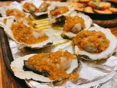 蒜泥生蚝-老东镇啤酒屋海鲜加工·蒸汽海鲜·海鲜烧烤(台东店)