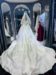 -SATIN COUTURE瑟庭婚纱礼服馆