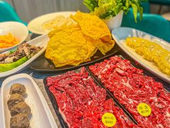 -匠心牛公馆·潮汕牛肉海鲜火锅(索菲特店)