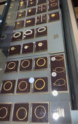 -周大福CHOW TAI FOOK(金汇广场珠宝店)