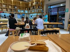 大堂-小桃园·豆浆油条(复兴中路店)